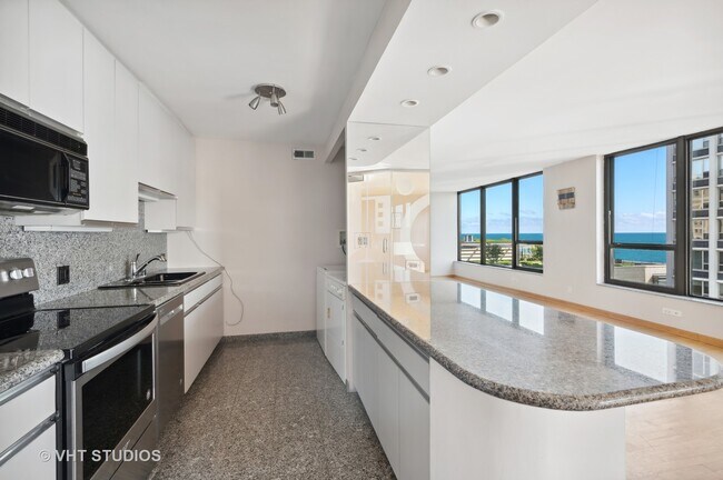 Photo - 1313 N Ritchie Ct Condo Unit 1407