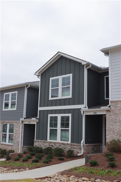 Photo - 481 Crown Dr