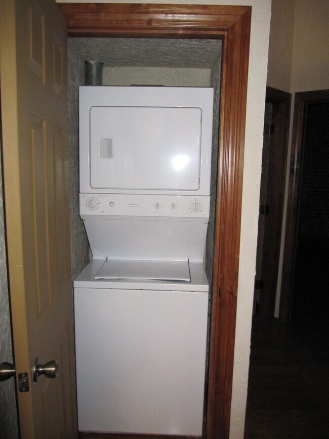 Photo - Market 104 Unidad M 104