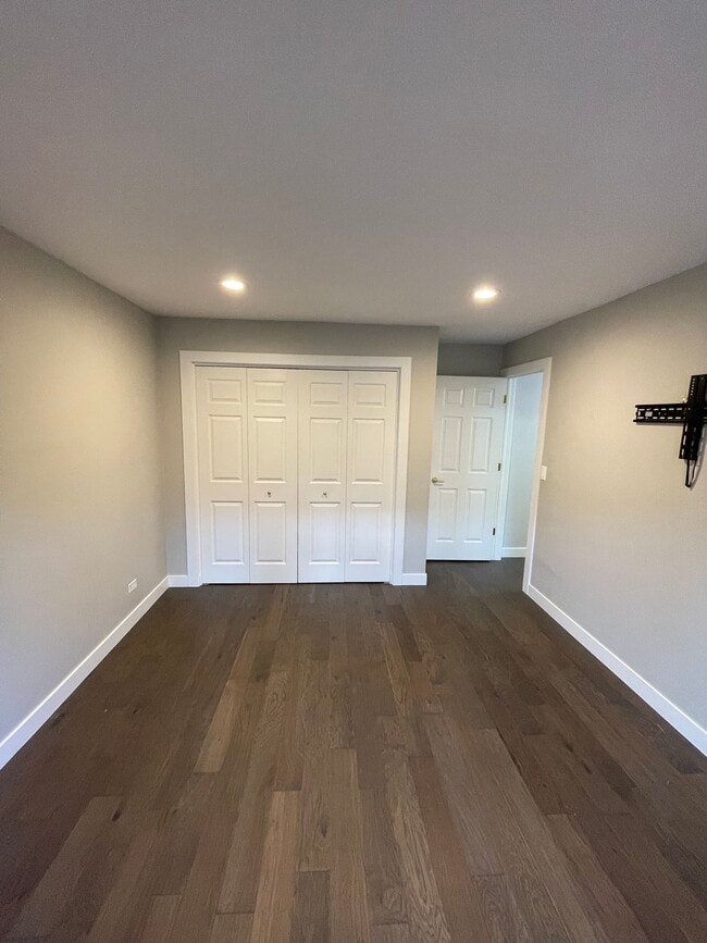 Photo - 1160 Osterman Ave