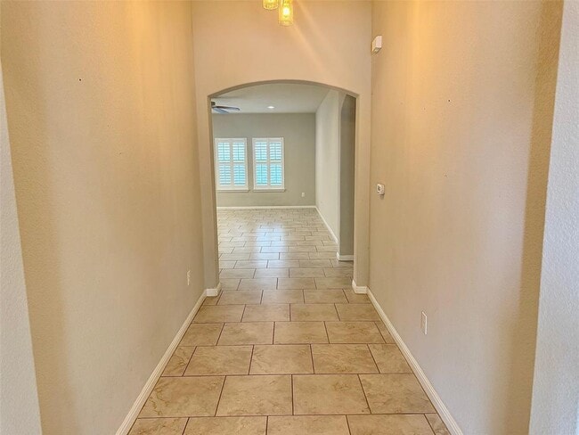 Photo - 513 Longhorn Cavern Rd