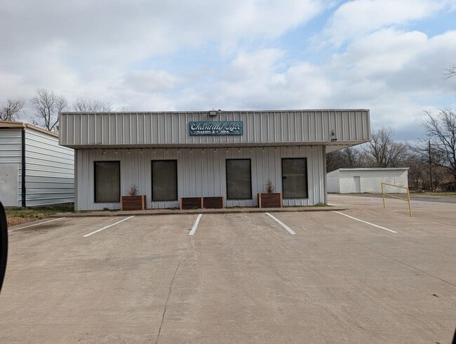 Building Photo - Office/Retail Commercial Space in Pryor Unit 307 S Adair Suite C