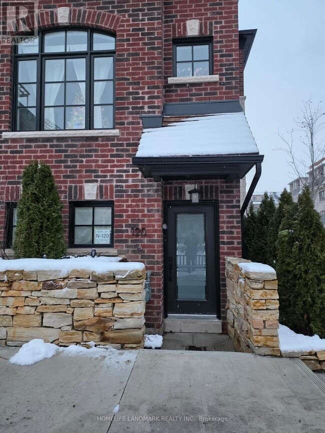 Photo - 35 Lunar Cres