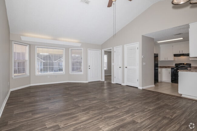 2BR, 1BA - 1,050SF - Living Room