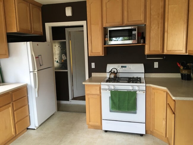 Photo - Beautiful Large Home in the Avenues