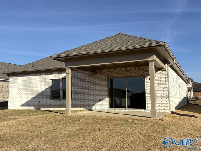 Photo - 112 Willow Rose Ln