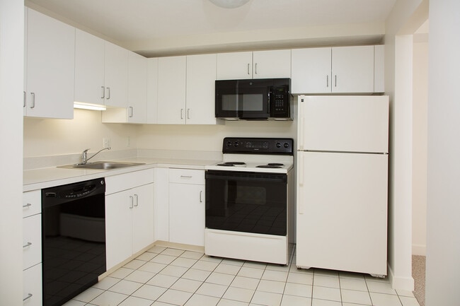 Eat-in-kitchen