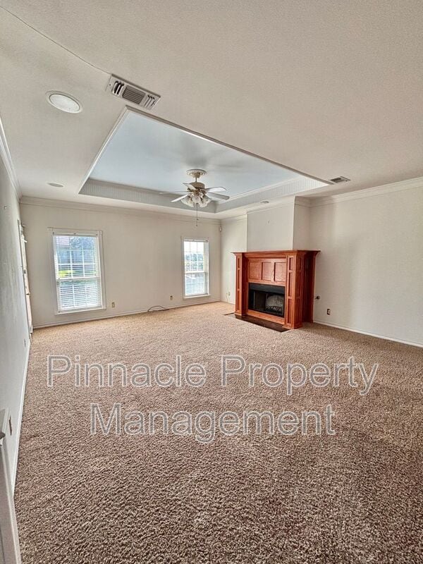 Photo - 1 Southridge Dr