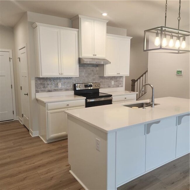 Photo - 168 Salt Lk Ln