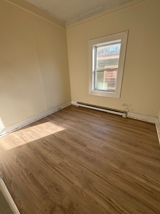 Bedroom 2 - 509 Walnut St Unit A