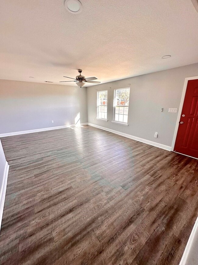 Photo - 4915 McKnight Dr