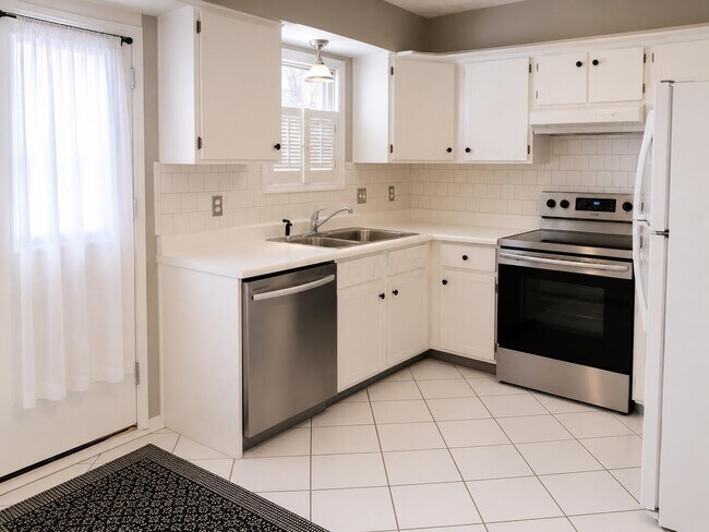 Photo - 4682 Merrifield Pl Unit 55