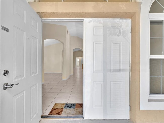 Photo - 706 C St