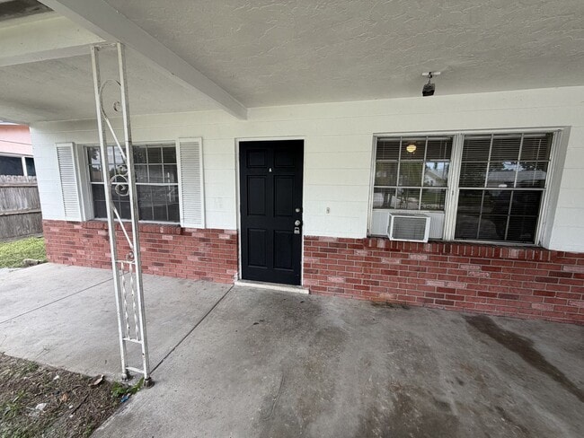 5005 19th St W