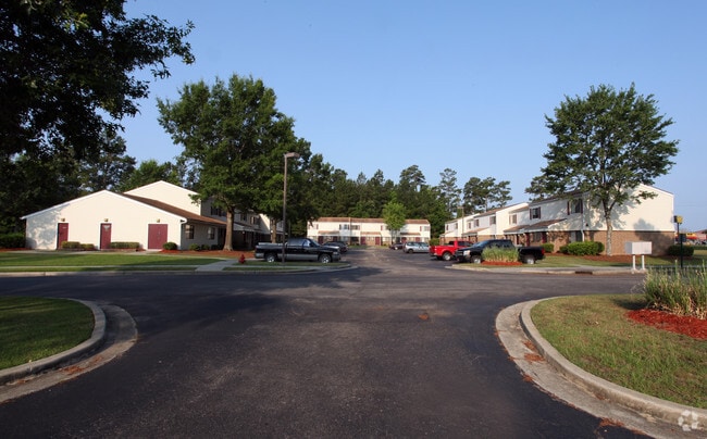 Photo - Northbridge Courts