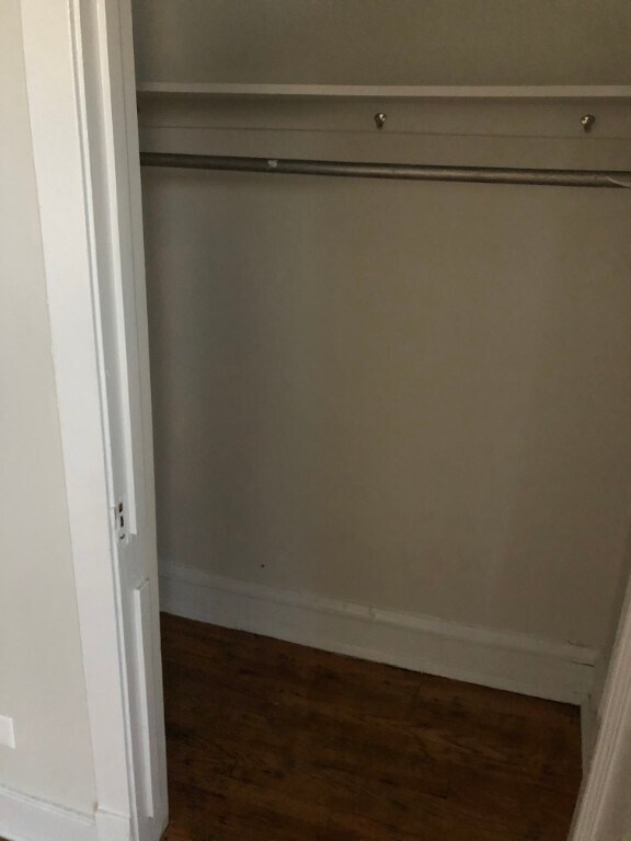 Photo - 6364-82 N Hermitage Unidad 6380-2