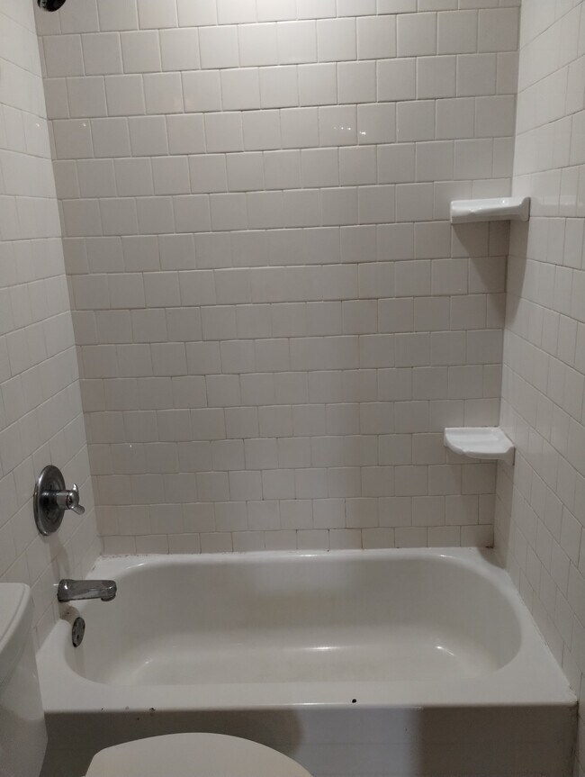 Photo - 3947 Elsmere Ave Unit 1B