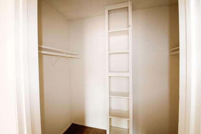 Photo - 15339 Weddington St