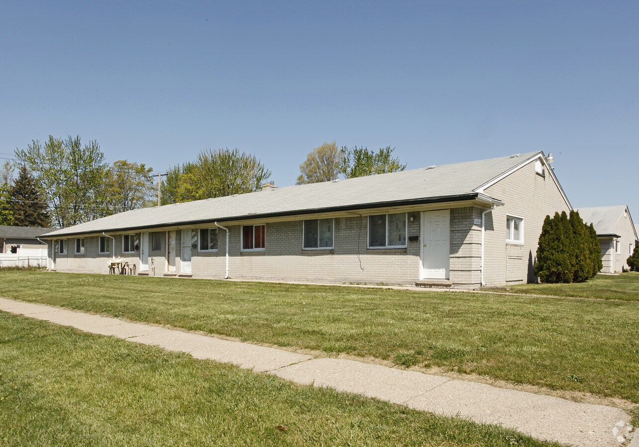 Palmer Terrace Apartments - Palmer Terrace Apartments