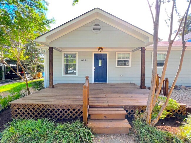 Photo - 5214 Valley Oak Dr