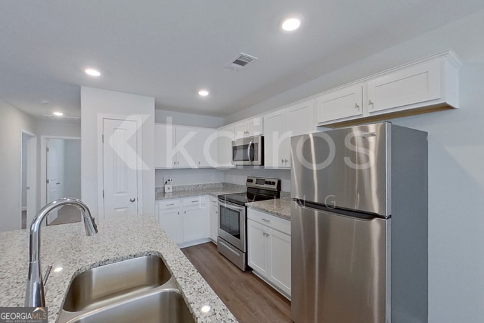 Photo - 105 Western Red Cedar Dr