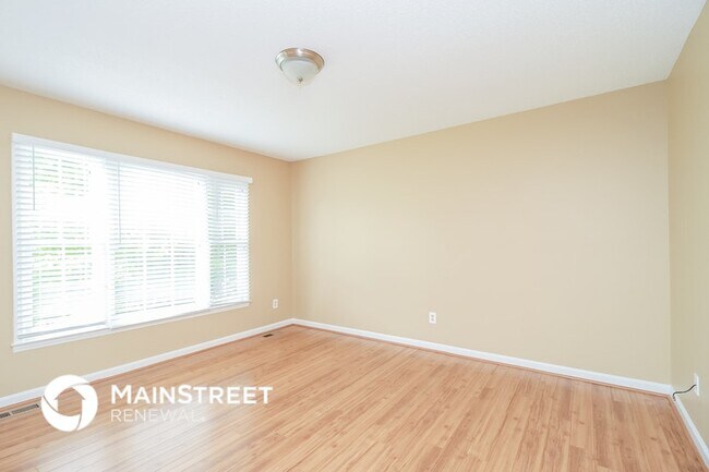 Photo - 115 Sedgewick Ridge Ct