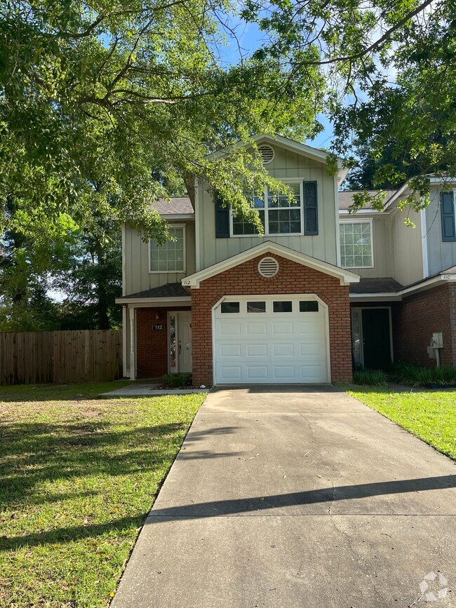 Building Photo - 112 Candle Brook Dr Rental