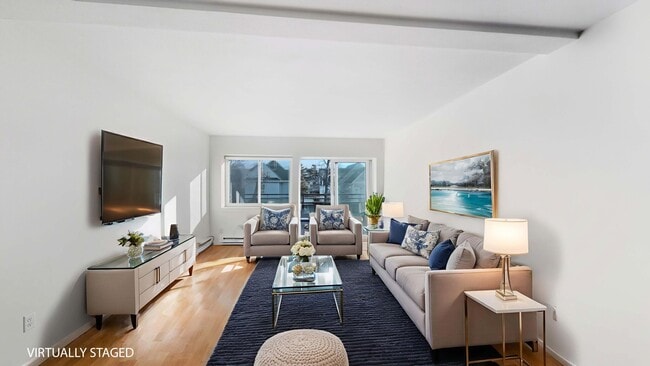 Building Photo - 525 Highland Ave Unit 44