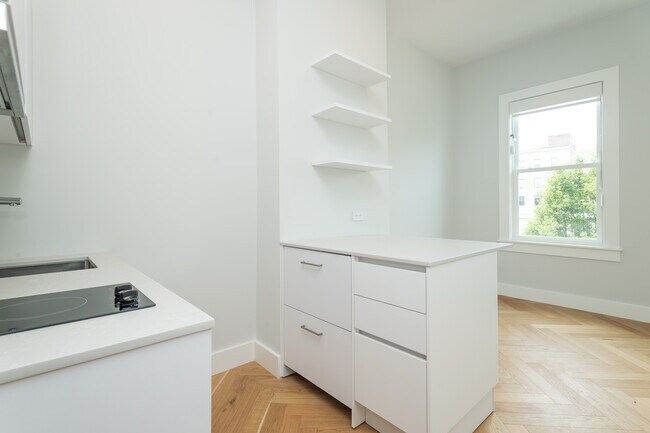 Photo - 461 Massachusetts Ave Unit 8