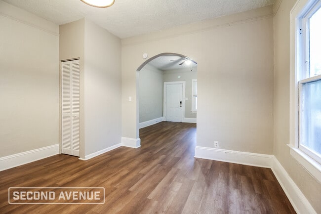 Photo - 341 Golfair Blvd