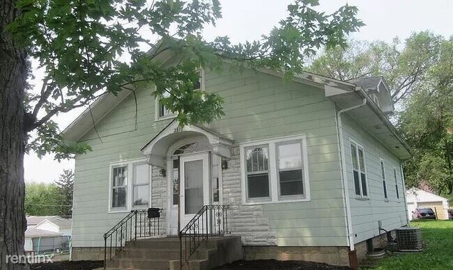 4 br, 1 bath House - 2410 Dunham Street - 4 br, 1 bath House - 2410 Dunham Street