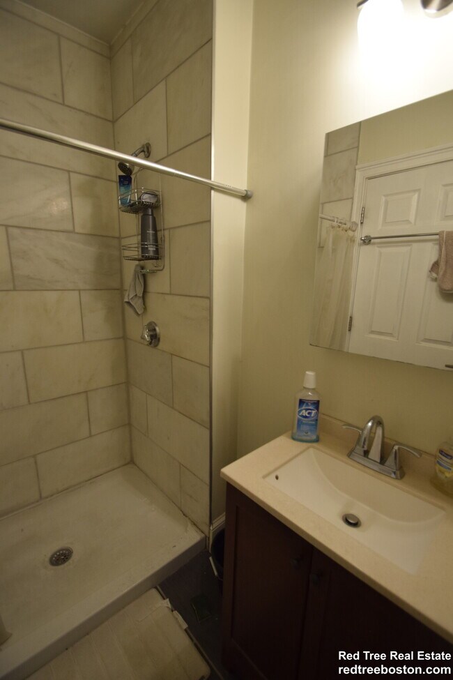 Photo - 9 Winter Hill Rd