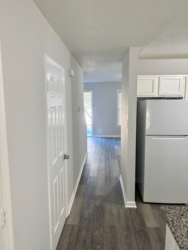 Photo - 2630 Hitchcock Dr