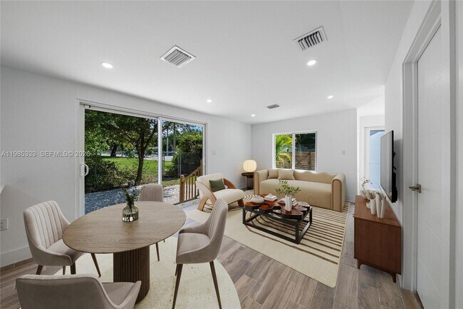 Photo - 5900 NW 5th Ct