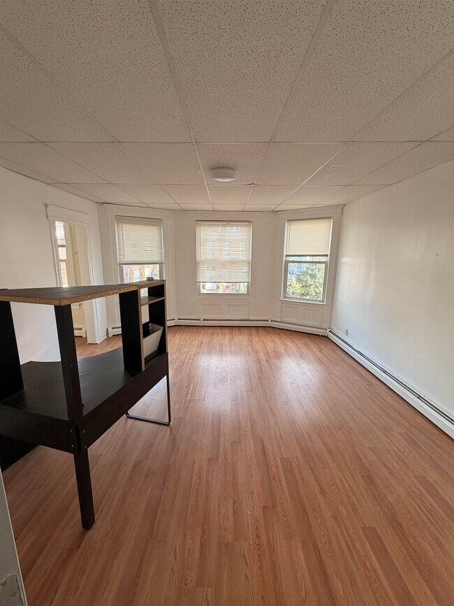 Photo - 520 N 3rd St Casa