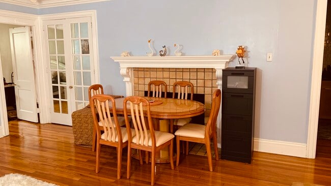 Photo - 4625 Pine St Unit F103