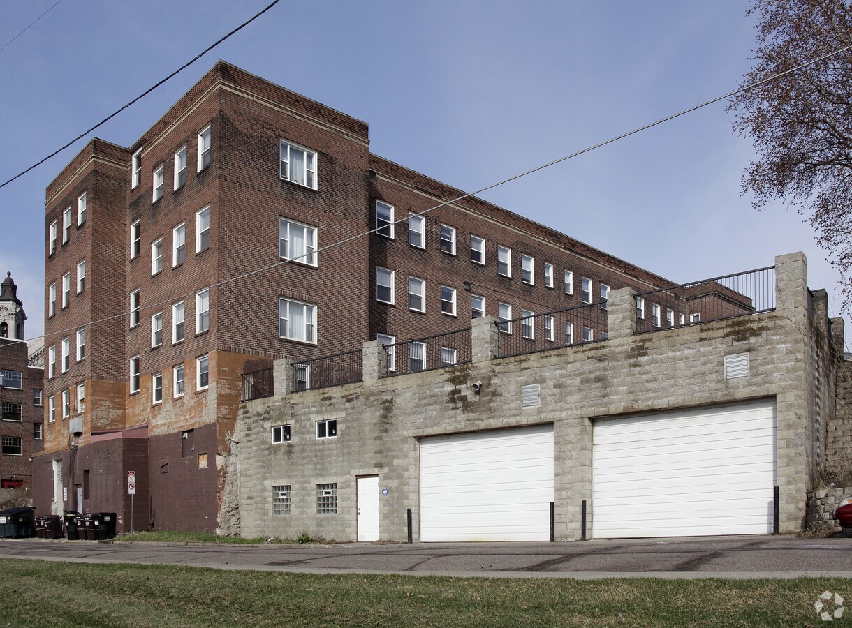 Photo - 178 Summit Ave