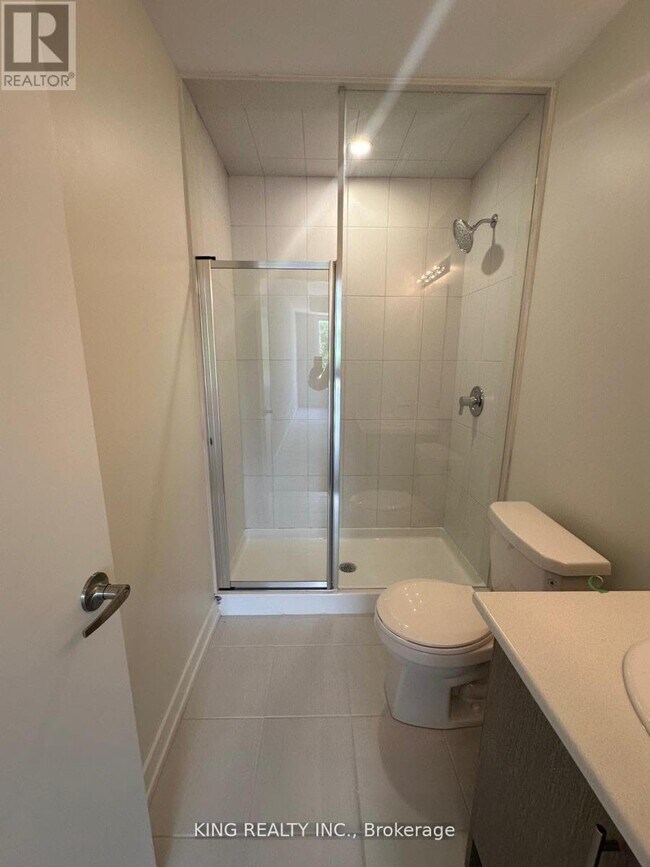 Photo - 3566 Colonial Dr