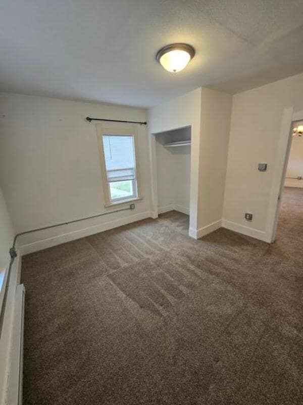 1138 W 11th St