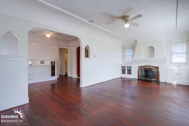Charming 3Bdm 2Ba Home in the Normal Heights Community!