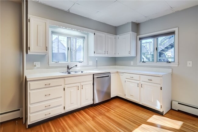 Photo - 38 Cornell St