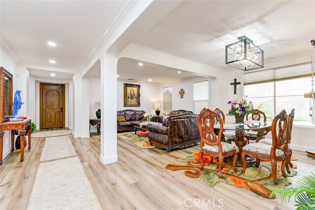 Photo - 2 Dos Rios Casa