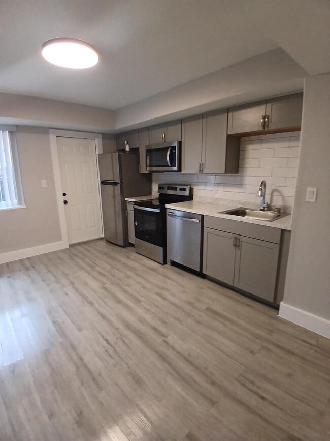 Photo - 1320 NE 146th St