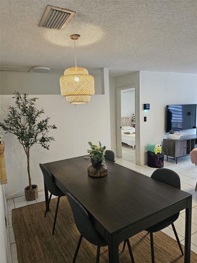 Photo - 10371 Jasmine Ct