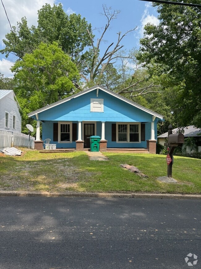 Building Photo - 3006 40th Ave Rental