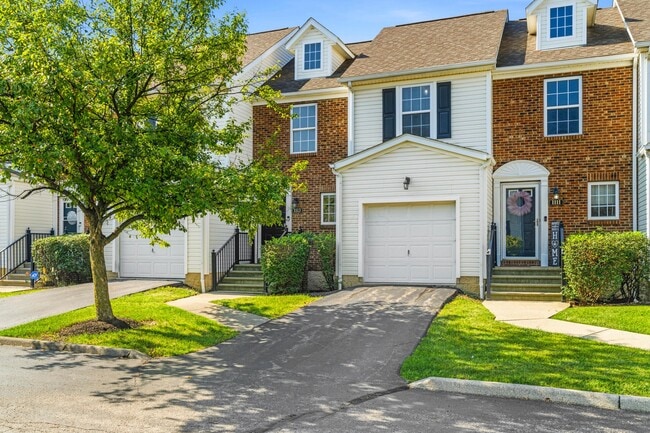 Building Photo - 1113 Green Knoll Dr
