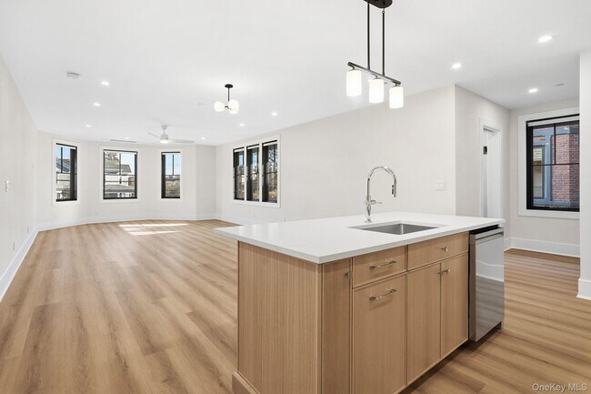 Photo - 34 Clinton Ave Unidad 3