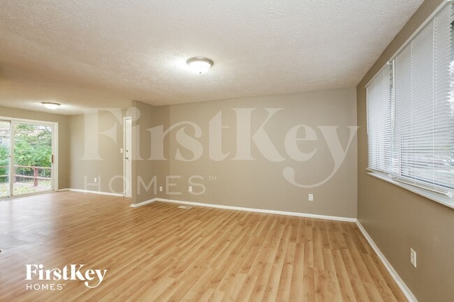 Photo - 3448 Alpine Pl