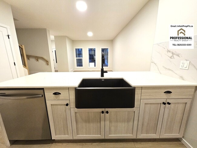 Photo - 238 Orchards Blvd SW