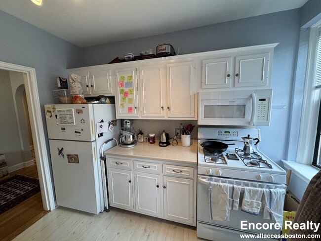 Photo - 89 Longwood Ave Unidad 12